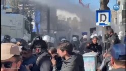 Van'da protestolar ve polis müdahalesi sürüyor
